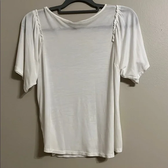 Cute, Soft White Blouse - Picture 4 of 4